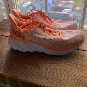 Hoka Womens Clifton 8